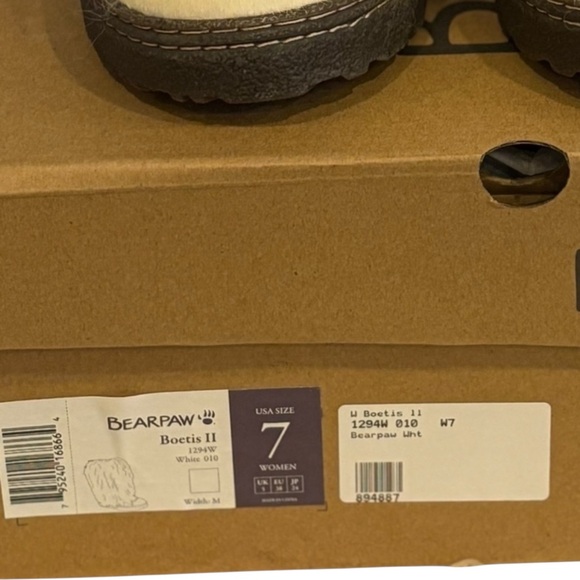 Bearpaw NWT- Women's Boetis ll Winter Boots (1294W 010) in White Sz 7 & 8 - Picture 7 of 7